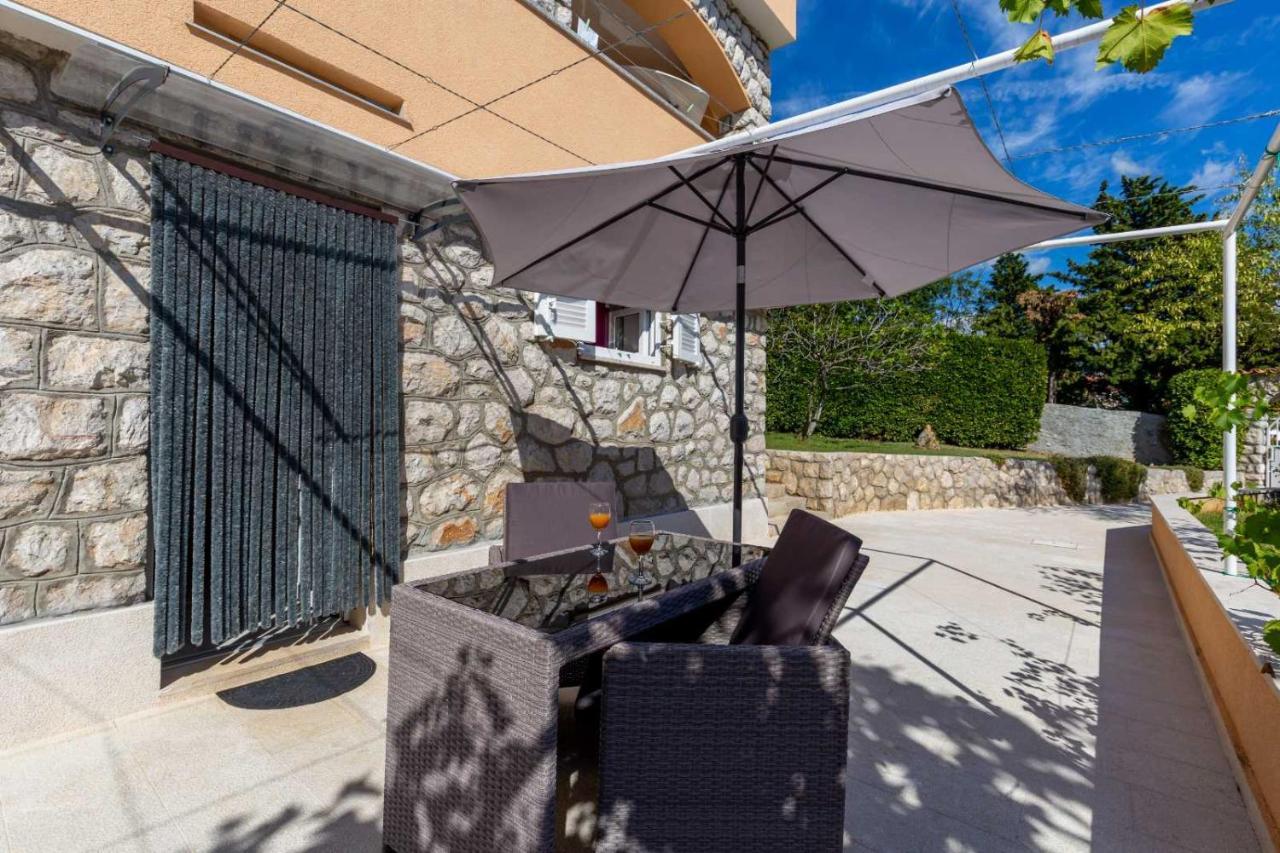 Apartman Marija Novi Vinodolski Bagian luar foto