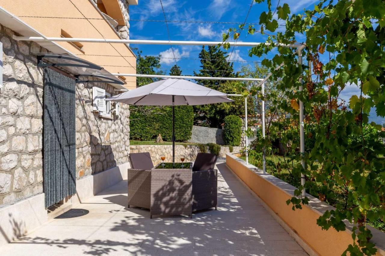 Apartman Marija Novi Vinodolski Bagian luar foto